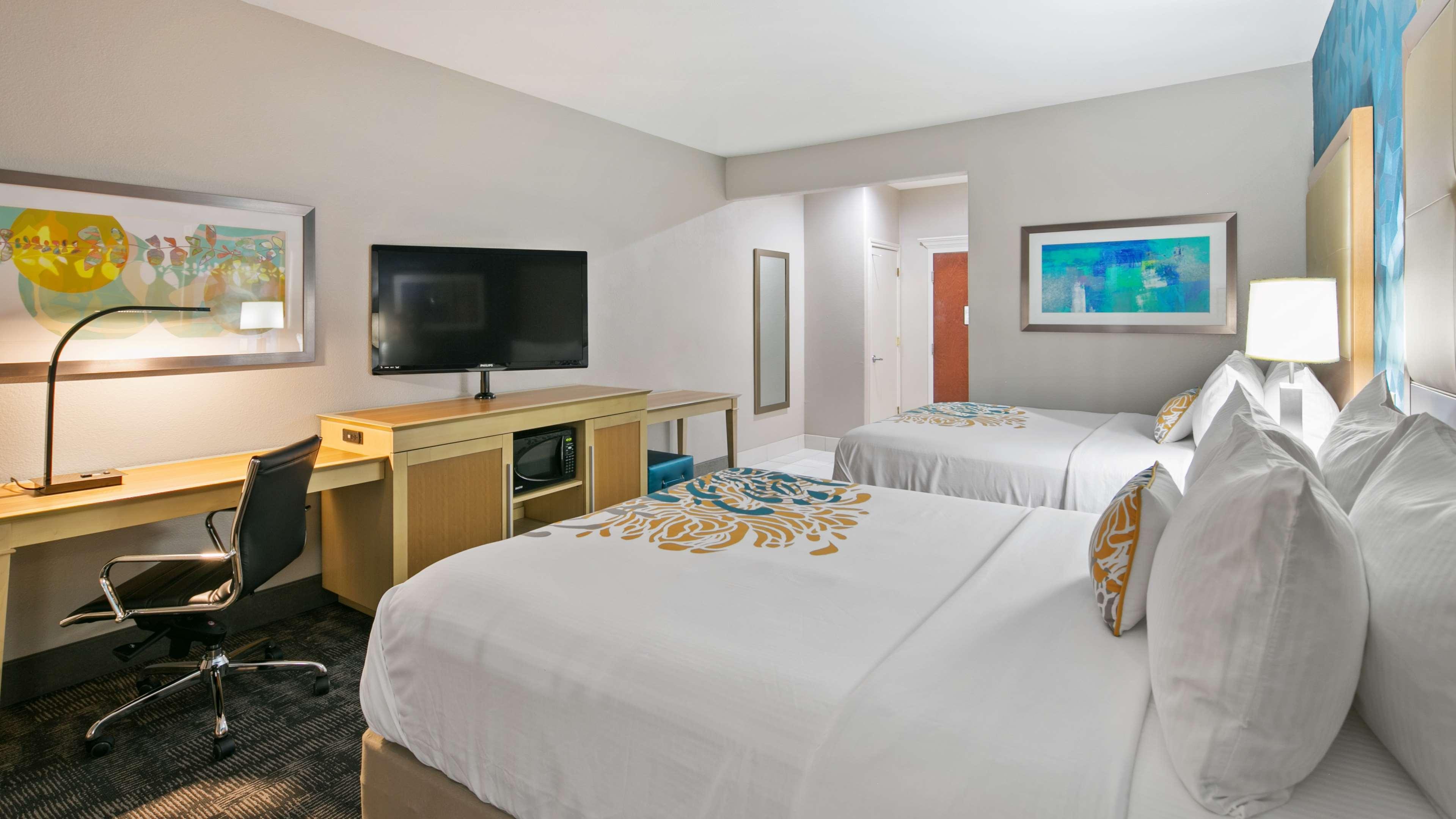 Best Western Plus Houston Atascocita Inn & Suites Humble Exterior photo